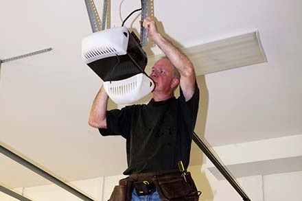 Lone Tree Garage Door Opener Installation